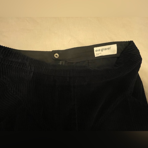 Eve Gravel Canadian designer “Double Time Skirt” in black corduroy, size LARGE - Picture 2 of 9